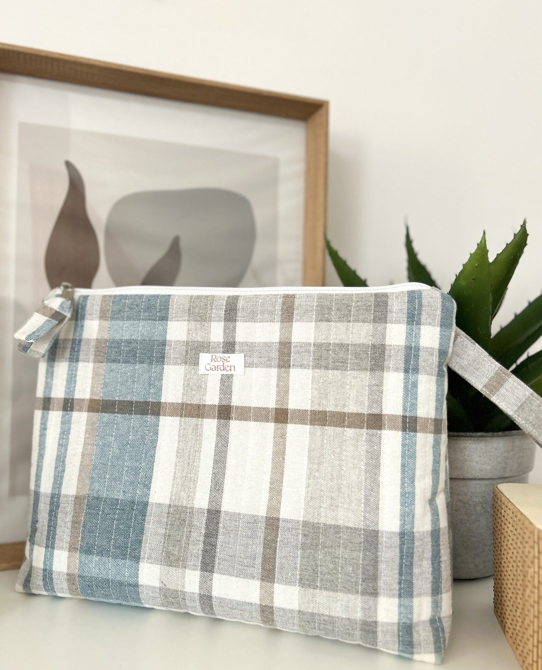 Duża bawełniana kosmetyczka - Blue Krata - obrazek 3