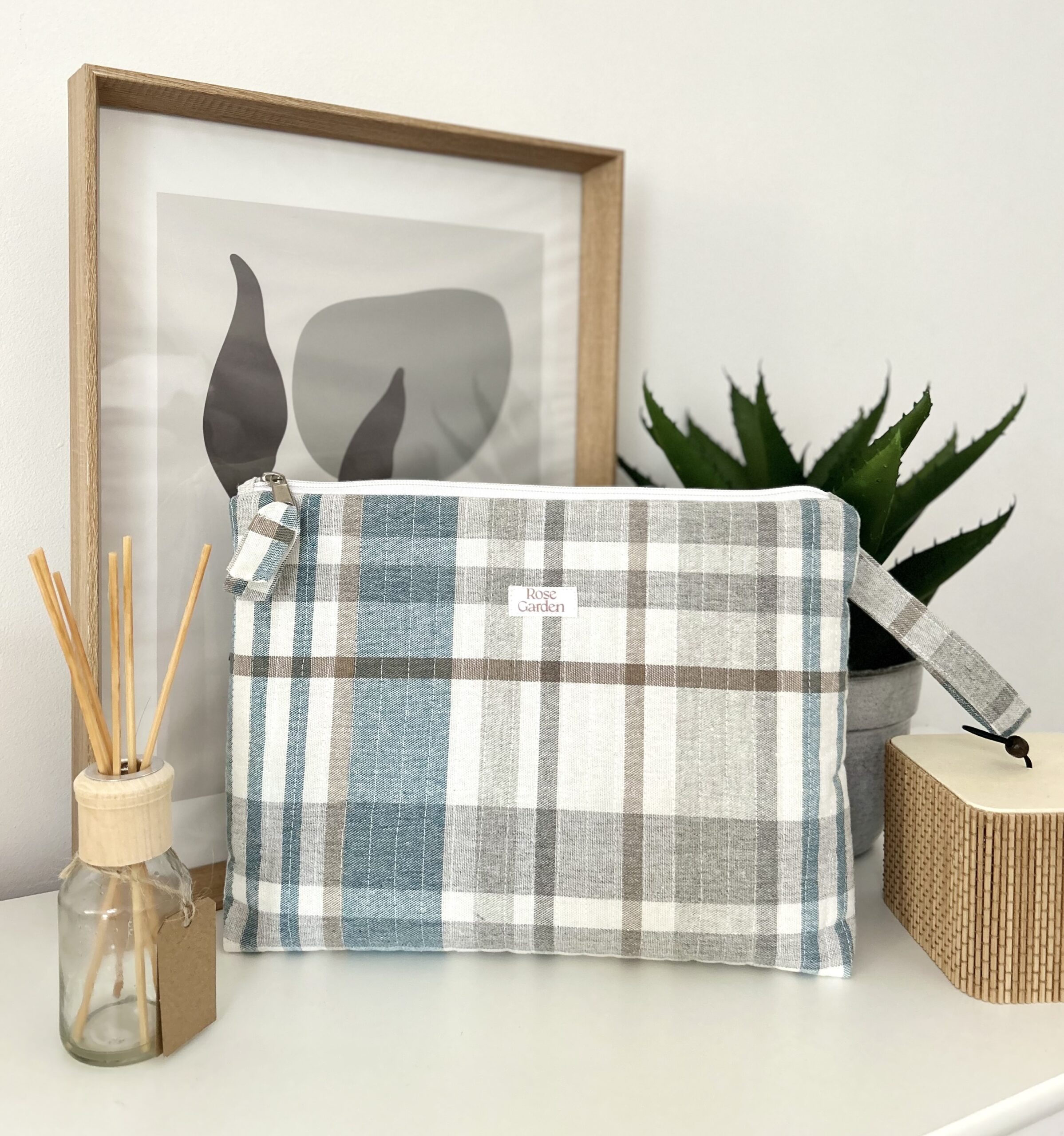 Duża bawełniana kosmetyczka - Blue Krata